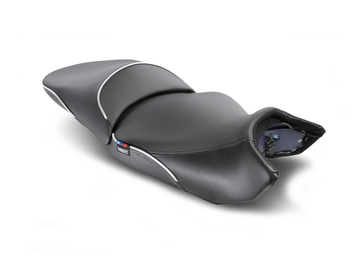 Sargent World Sport Aftermarket Motorcycle Seat for the 2023+ BMW R 1300 GS with DTX/GX and Silver Welt.